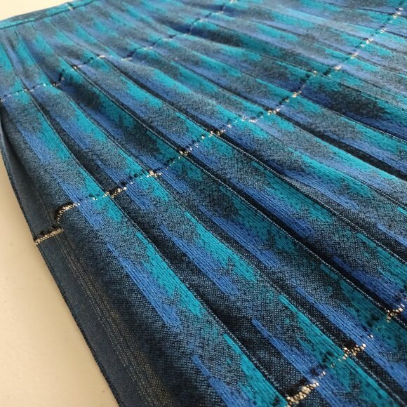 Sportrite Vintage Reversible Wool Pleated Midi Skirt - Picture 4 of 12